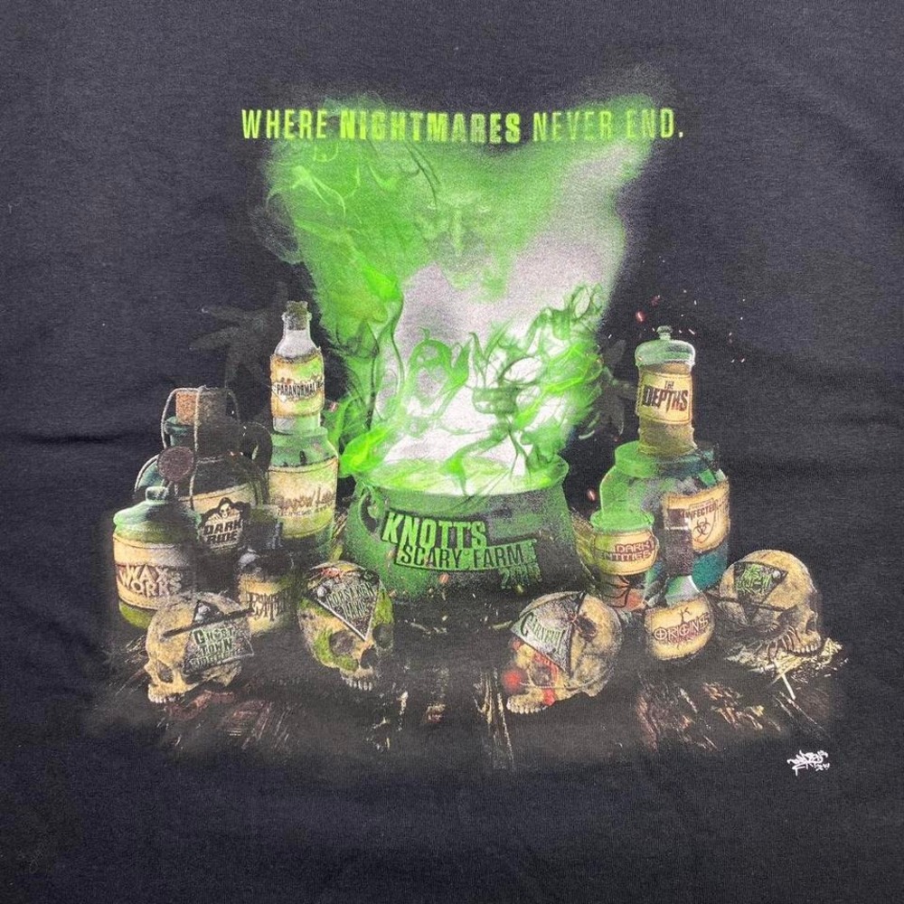 2019‎ Knott's scary farm Halloween shirt